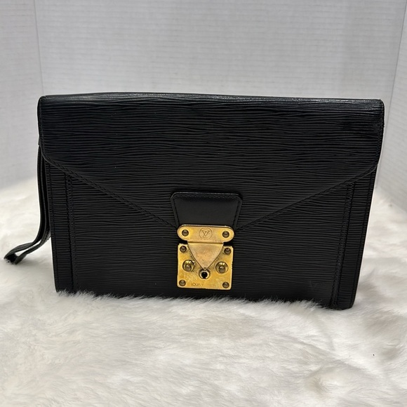 authentic Preloved Louis Vuitton EPI BIFACE clutch bag M10994 with many callouts - Picture 1 of 16